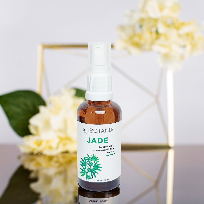 tonico capilar fortalece crecimiento cabello